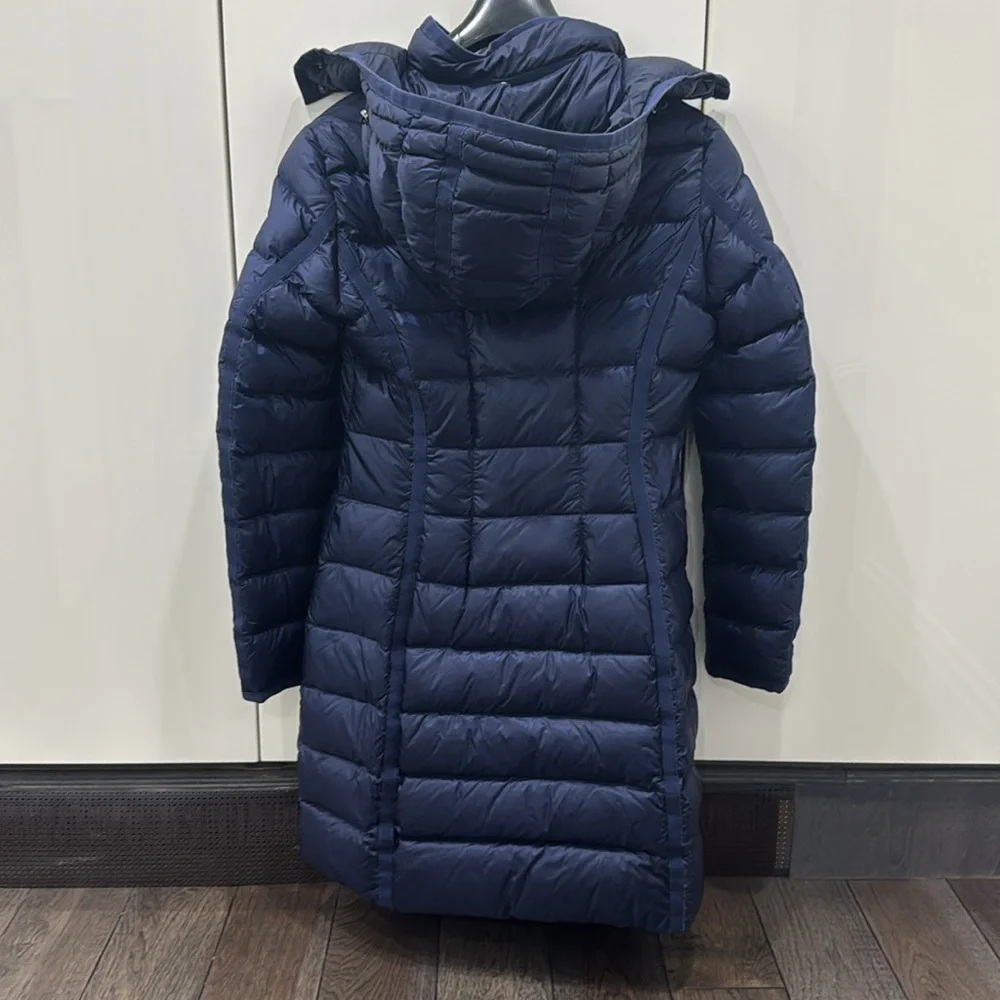 Moncler Hermine Hooded Puffer Jacket Size 2 (Medium) - Picture 6 of 9